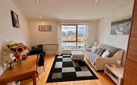 Lovely City Centre 1 Bed Apartment